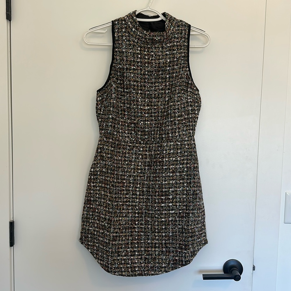 Lulu’s mini festive dress